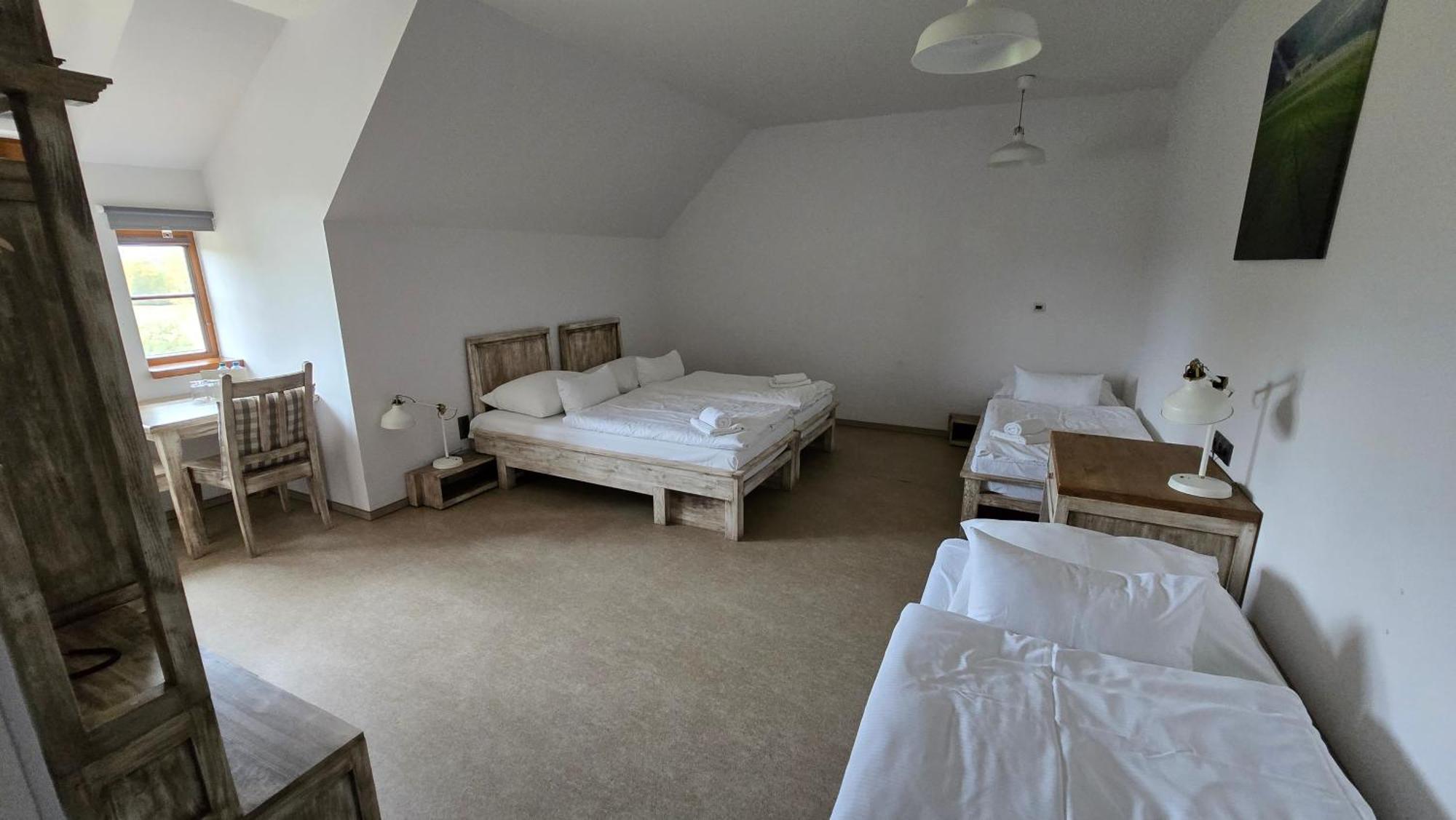 Dvur Perlova Voda Budyne nad Ohri Εξωτερικό φωτογραφία