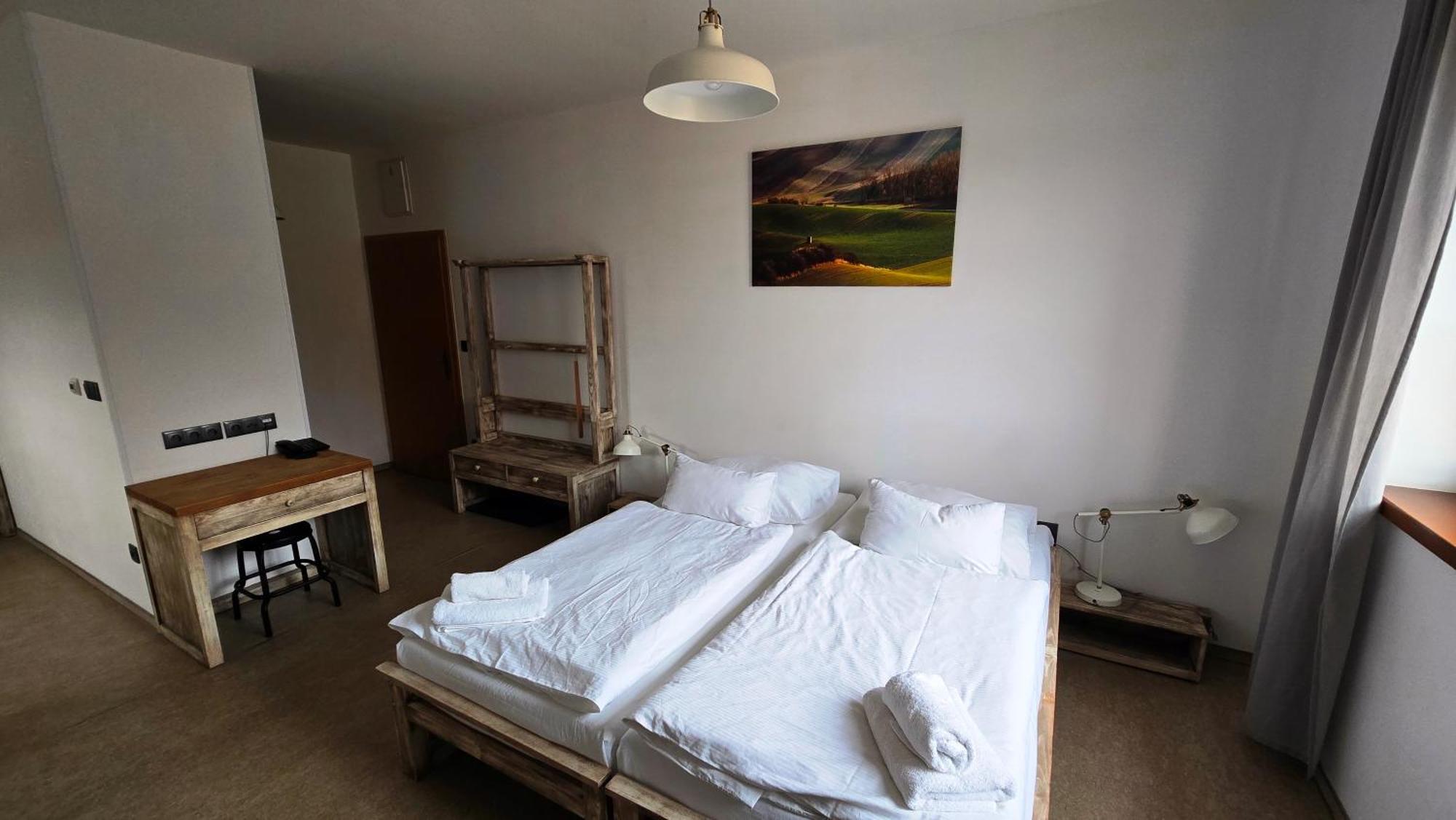 Dvur Perlova Voda Budyne nad Ohri Εξωτερικό φωτογραφία